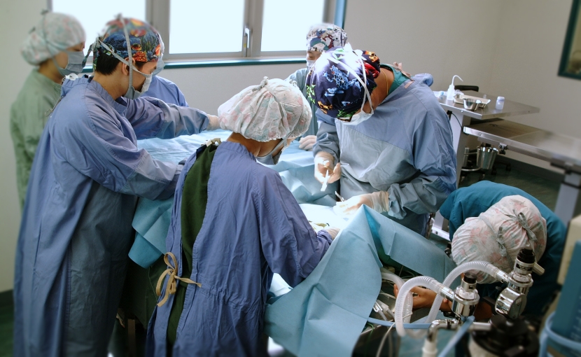 椎間板ヘルニアなどの整形外科手術